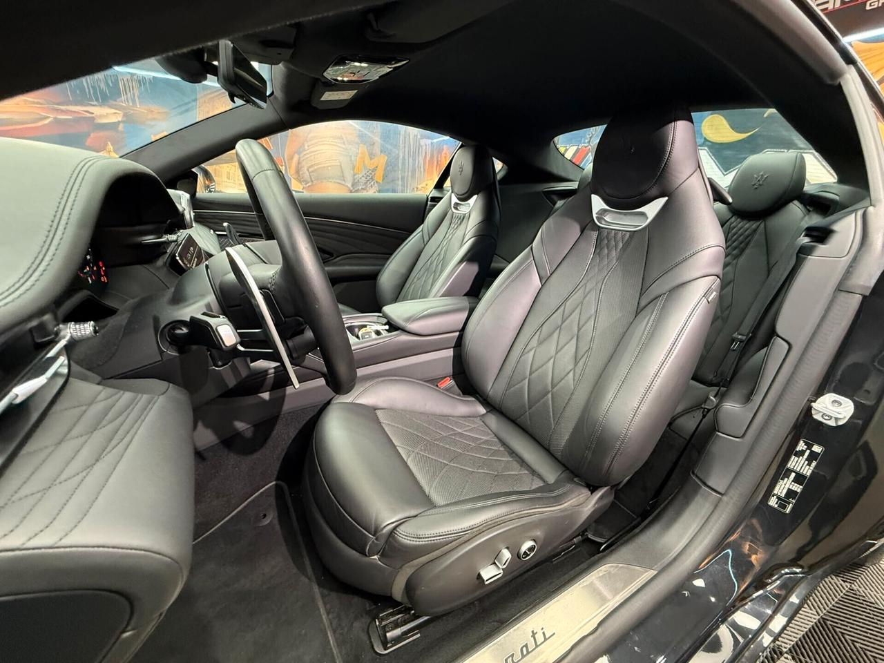 Maserati GranTurismo V6 490 CV AWD Modena (635)