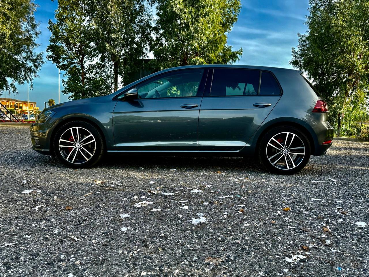 VOLKSWAGEN GOLF 1.6 TDI 115 CV DSG SPORT R LINE