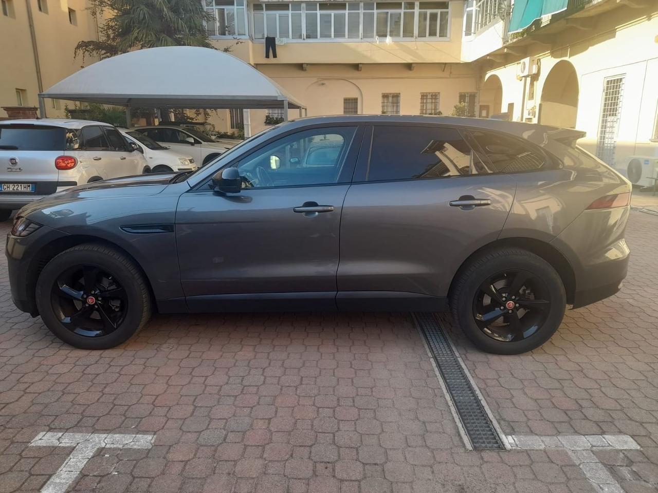 Jaguar F-Pace 2.0 20d Turbo #7015