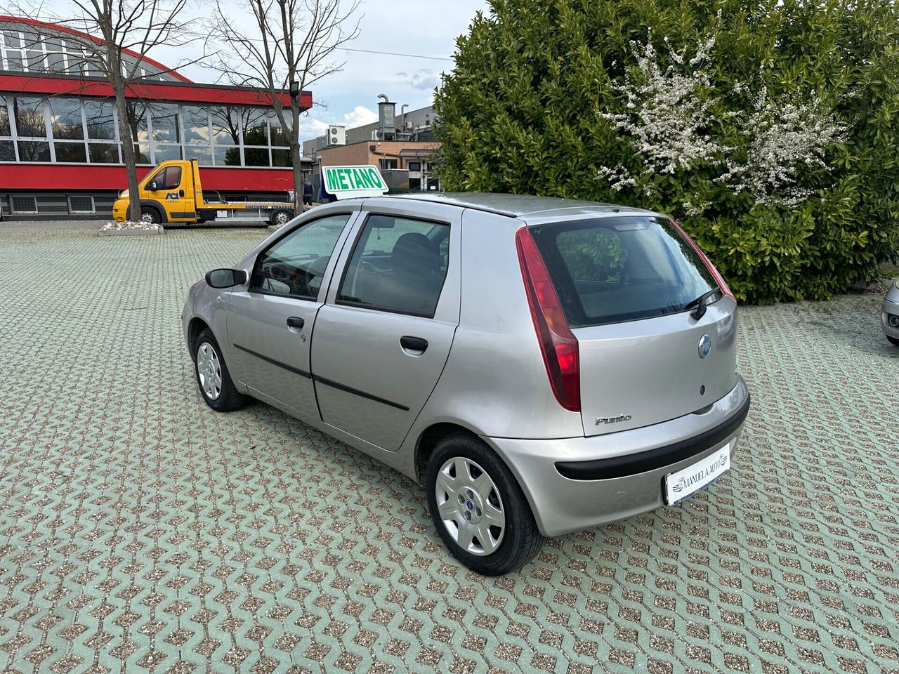 Fiat Punto 1.2 5p Active Natural Power
