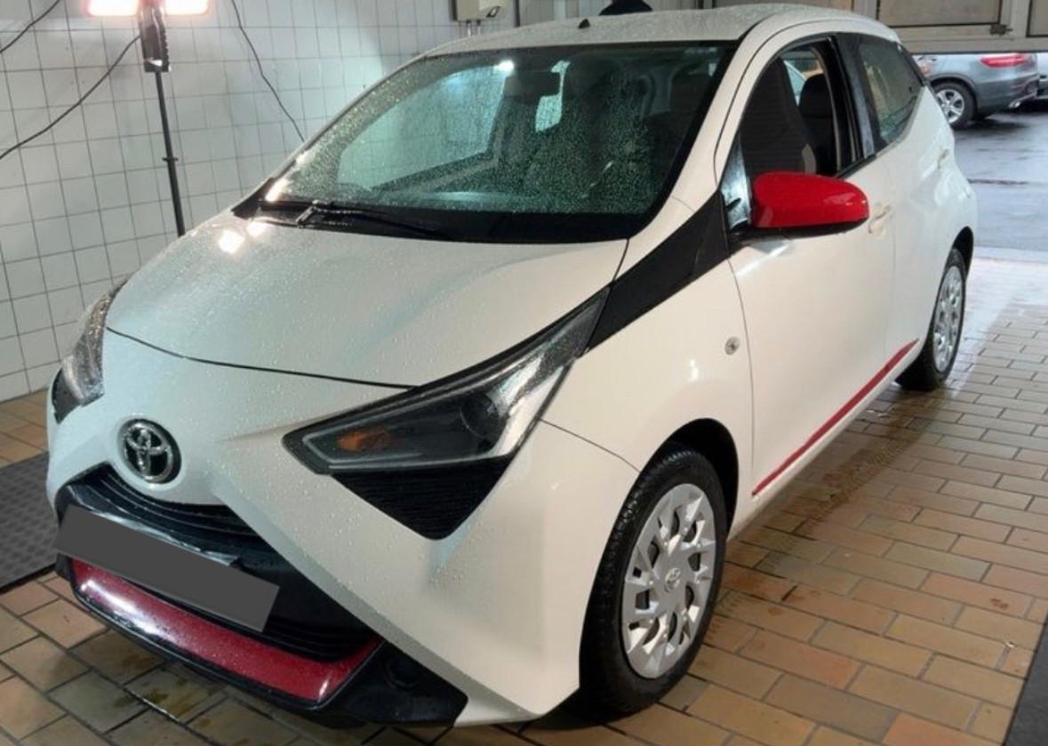 Toyota Aygo 1.0 5 porte/ neopatentati/FINANZIAMENTI