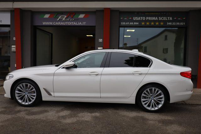 BMW 530 d xDrive 249CV Berlina Live Cockpit HeadUp Tetto