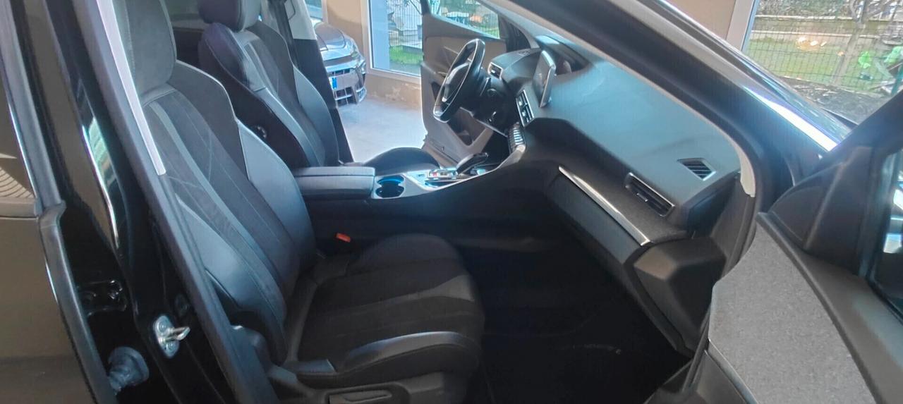 Peugeot 5008 BlueHDi 130 S&S EAT8 Crossway