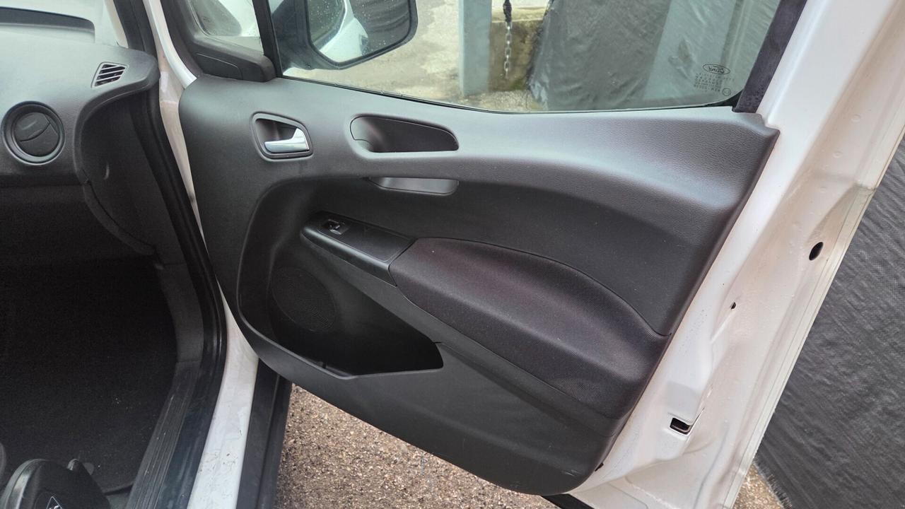 Ford transit courier 2020 1000 ecoboost