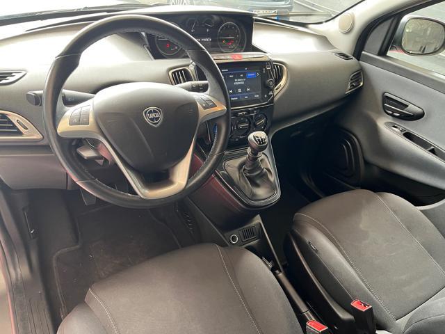 LANCIA Ypsilon 1.0 FireFly 5 porte S&S Hybrid Gold