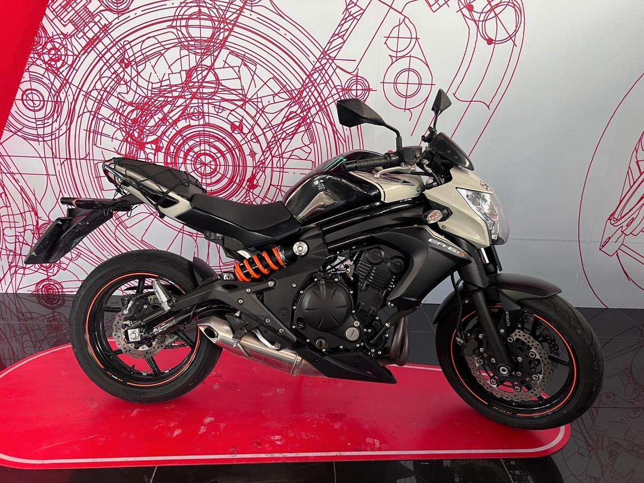 Kawasaki ER 6N 2016