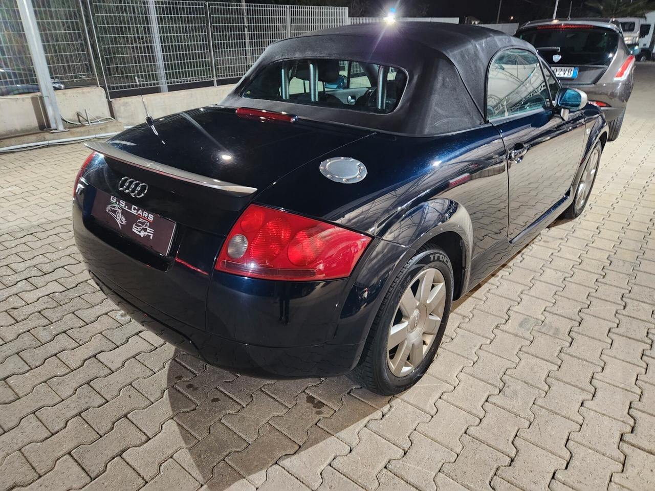 Audi TT CABRIOLET 180CV TURBO