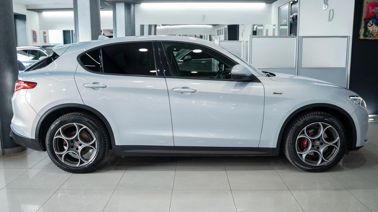 Alfa Romeo Stelvio 2.2 t SPRINT Q4 190 CV AT8 19" XENO NAVI PELLE FUL