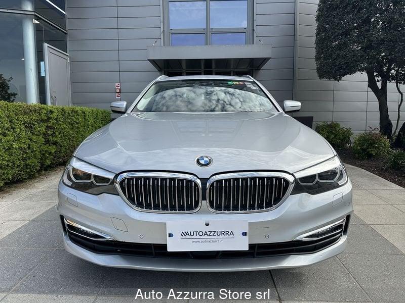 BMW Serie 5 530d Touring Luxury *PACCHETTO LUCI, TAGLIANDI BMW, PROMO AZZURRA*