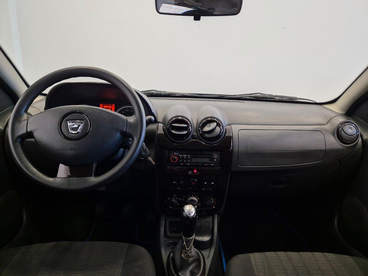 Dacia Duster 1.6 Ambiance 4x2 110cv - NEOPATENTATI - Clima - Radio Mp3