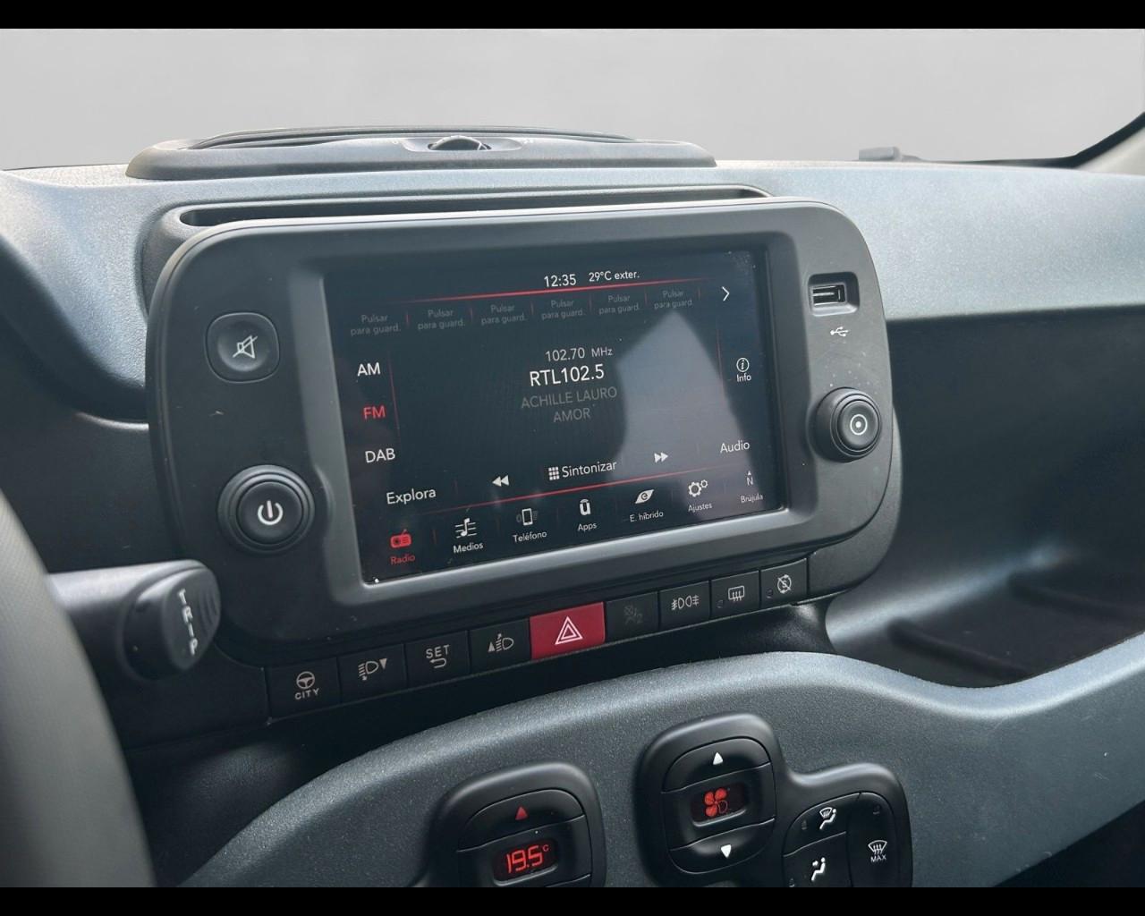 FIAT Panda III 2021 Cross - Panda 1.0 firefly hybrid Cross s&s 70cv 5p.ti