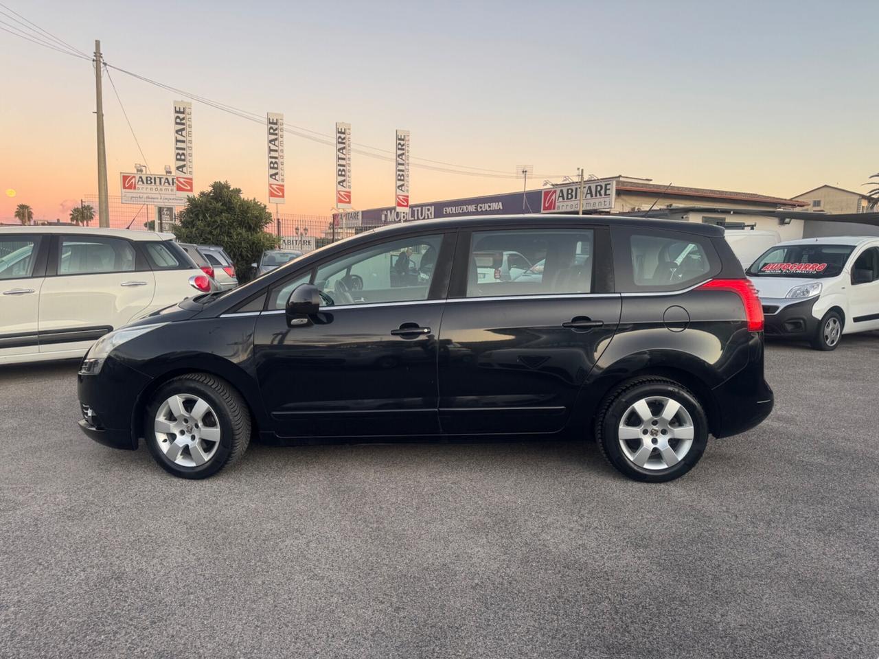 Peugeot 5008 1.6 HDi 112CV Business 7 posti