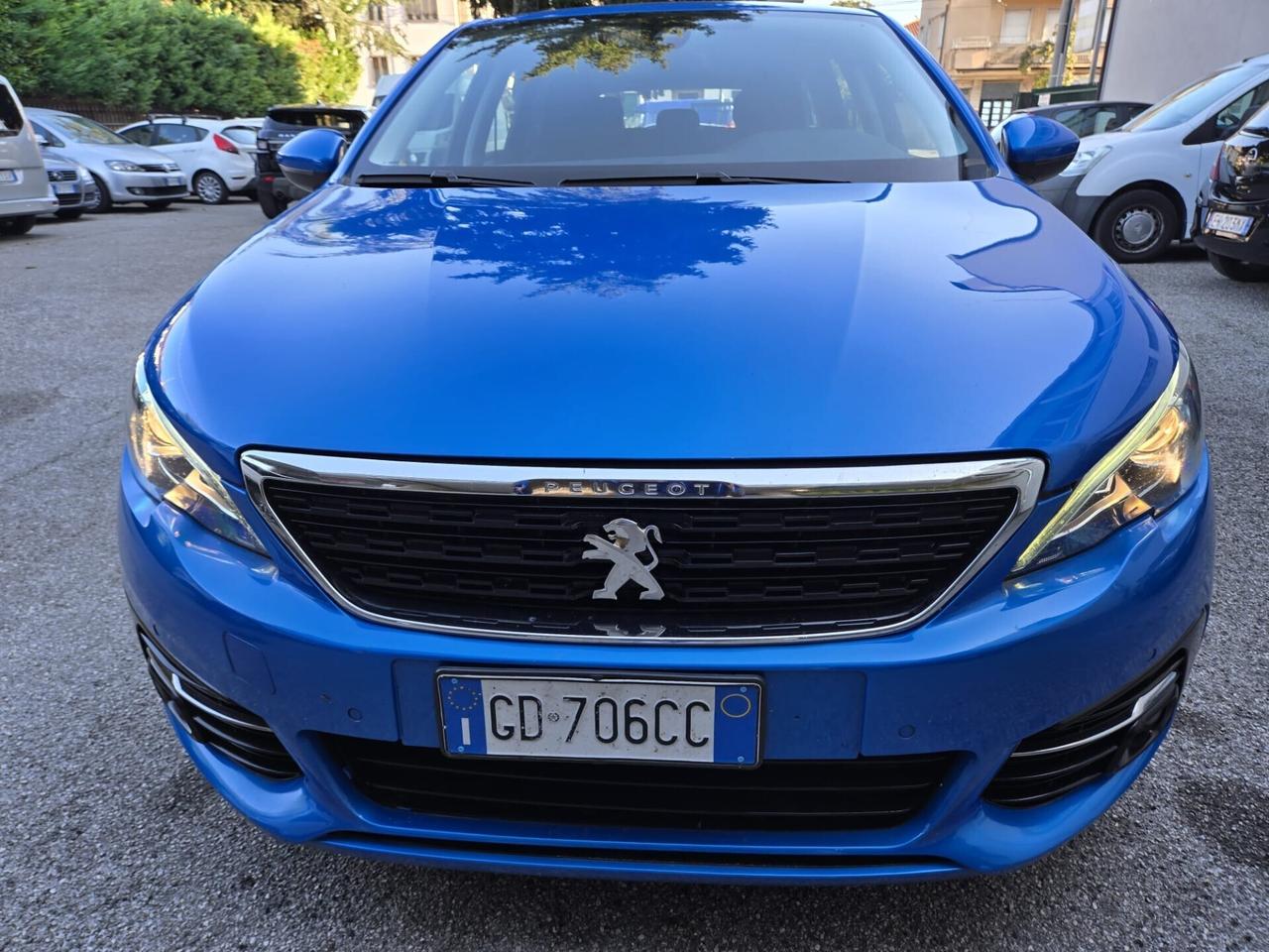 Peugeot 308 BlueHDi 130 S&S SW Allure