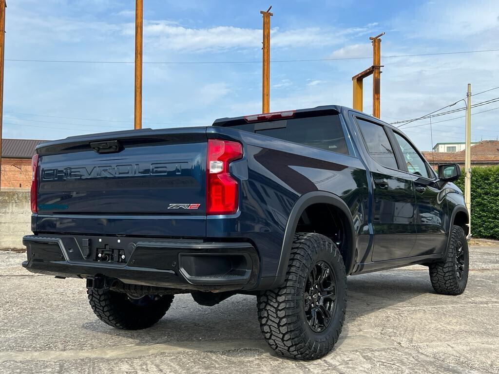 Chevrolet Silverado 6.2 L V8 4X4 ZR2