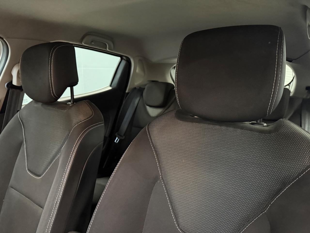 Renault Clio 1.5 dCi 8V 75CV 5p. Costume National