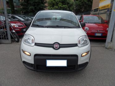 Fiat Panda 1.0 GSE S&S Hybrid Street Van 4 posti