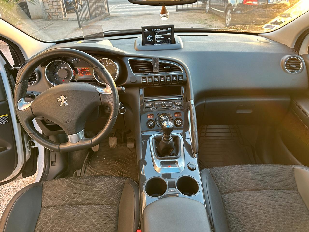 Peugeot 3008 1.6 HDi 115CV Allure 2014 UNICA Garantita