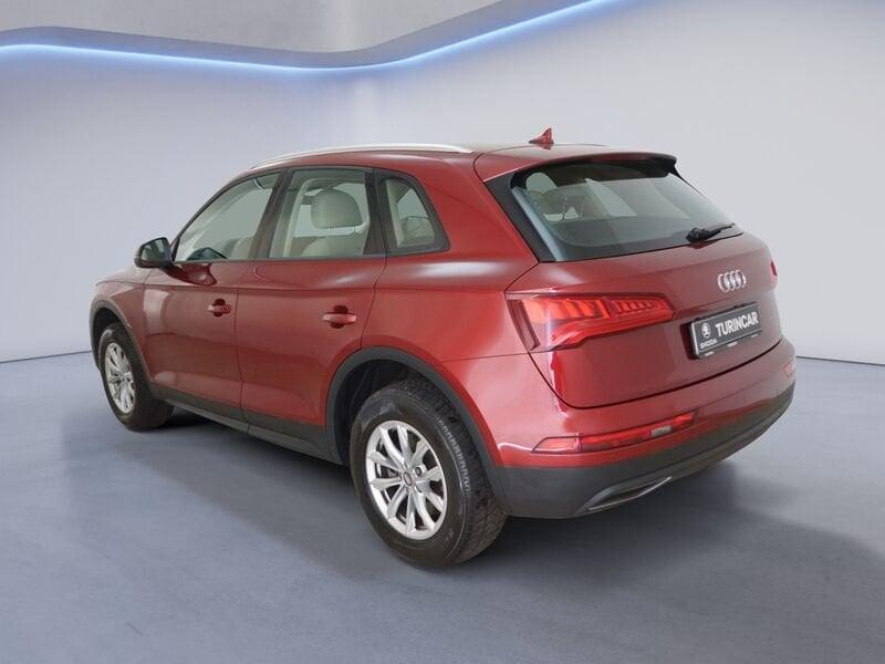 Audi Q5 35 TDI quattro S tronic Business