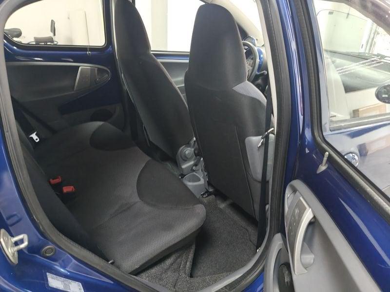 Toyota Aygo Aygo 5p 1.0 Lounge connect m-mt