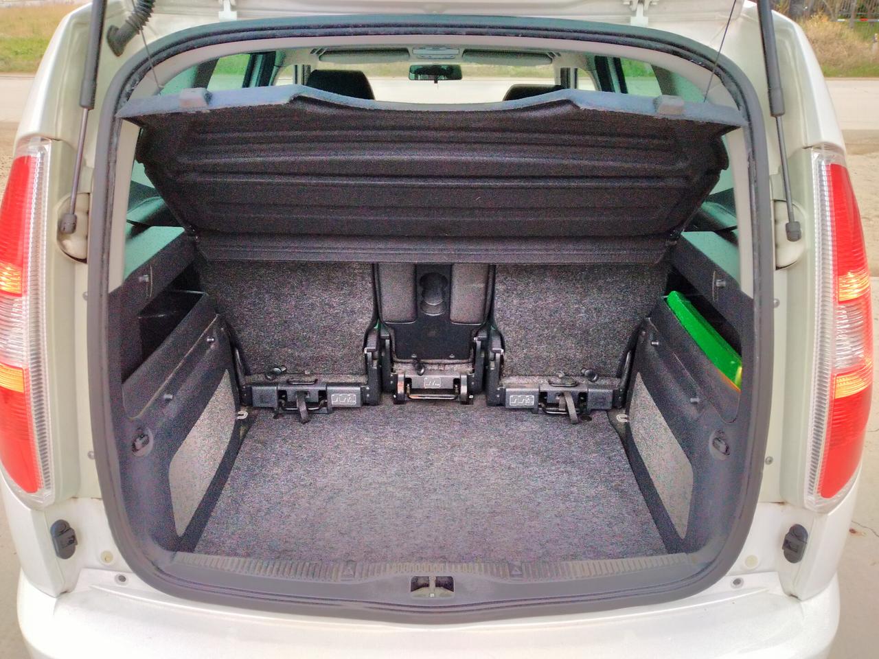 Skoda Roomster 1.4 TDI 80CV Sport