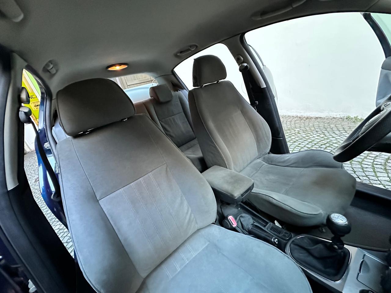 Alfa Romeo 147 1.9 JTD - CERCHI 17''