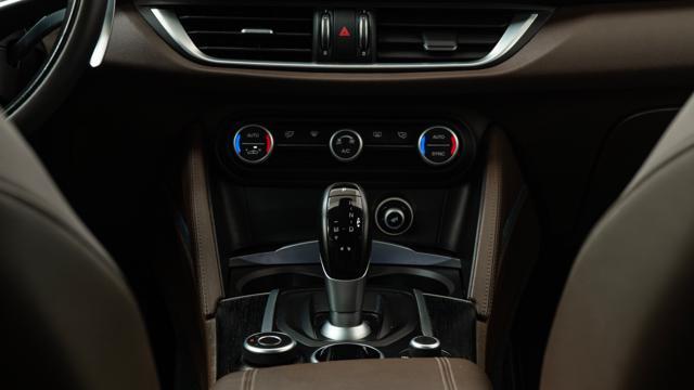 ALFA ROMEO Stelvio 2.2 210 CV AT8 Q4 Executive