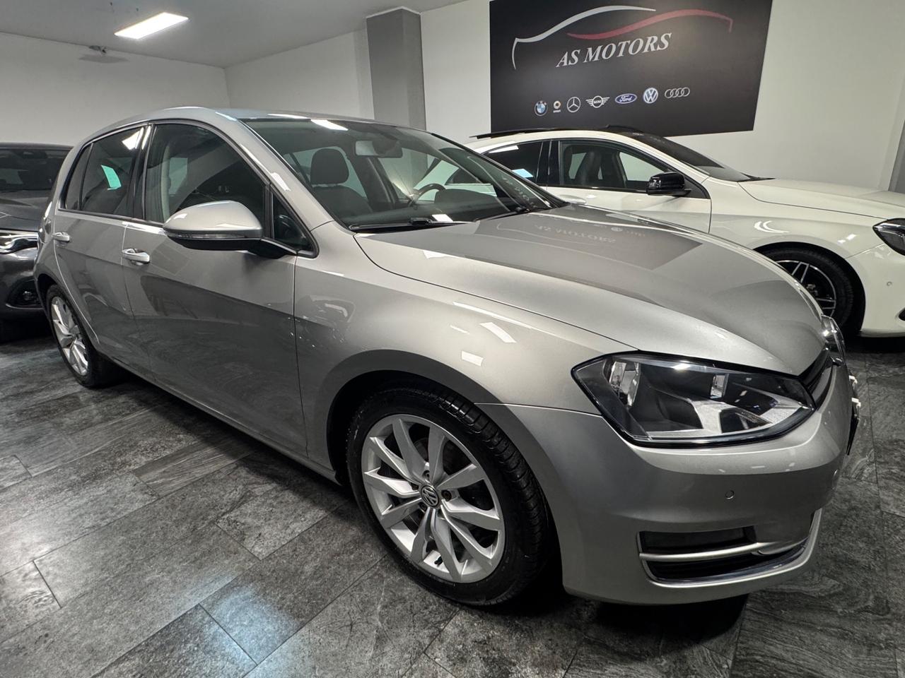 VOLKSWAGEN GOLF 1.6 TDI DSG HIGHLINE