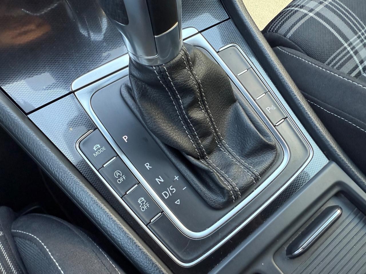 Volkswagen Golf GTD DSG Sport Edition