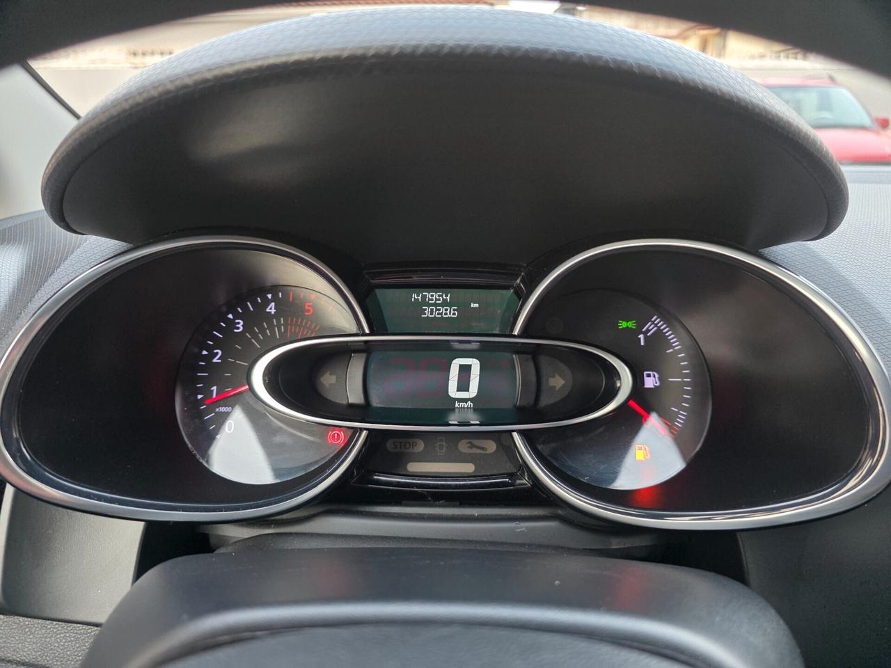 Renault Clio Sporter dCi 8V 90 CV Moschino Life