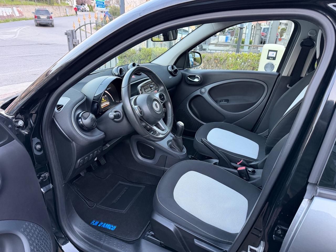 Smart ForFour 70 1.0 Passion