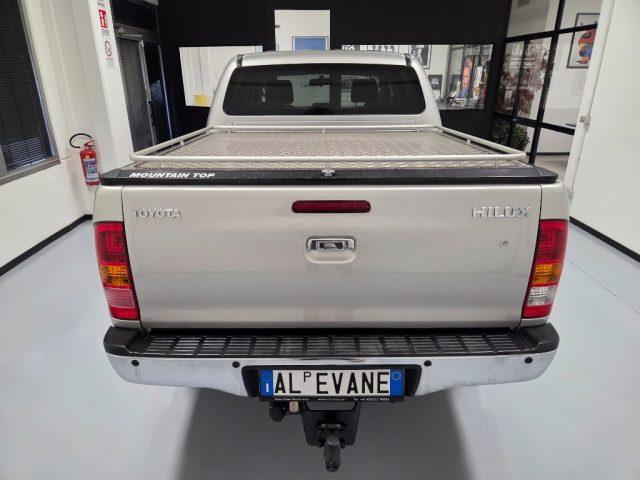 TOYOTA Hilux 3.0 D-4D 4WD MANUALE