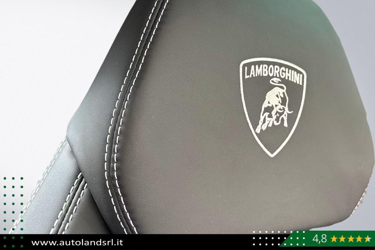 LAMBORGHINI Urus 4.0 S Iva esposta