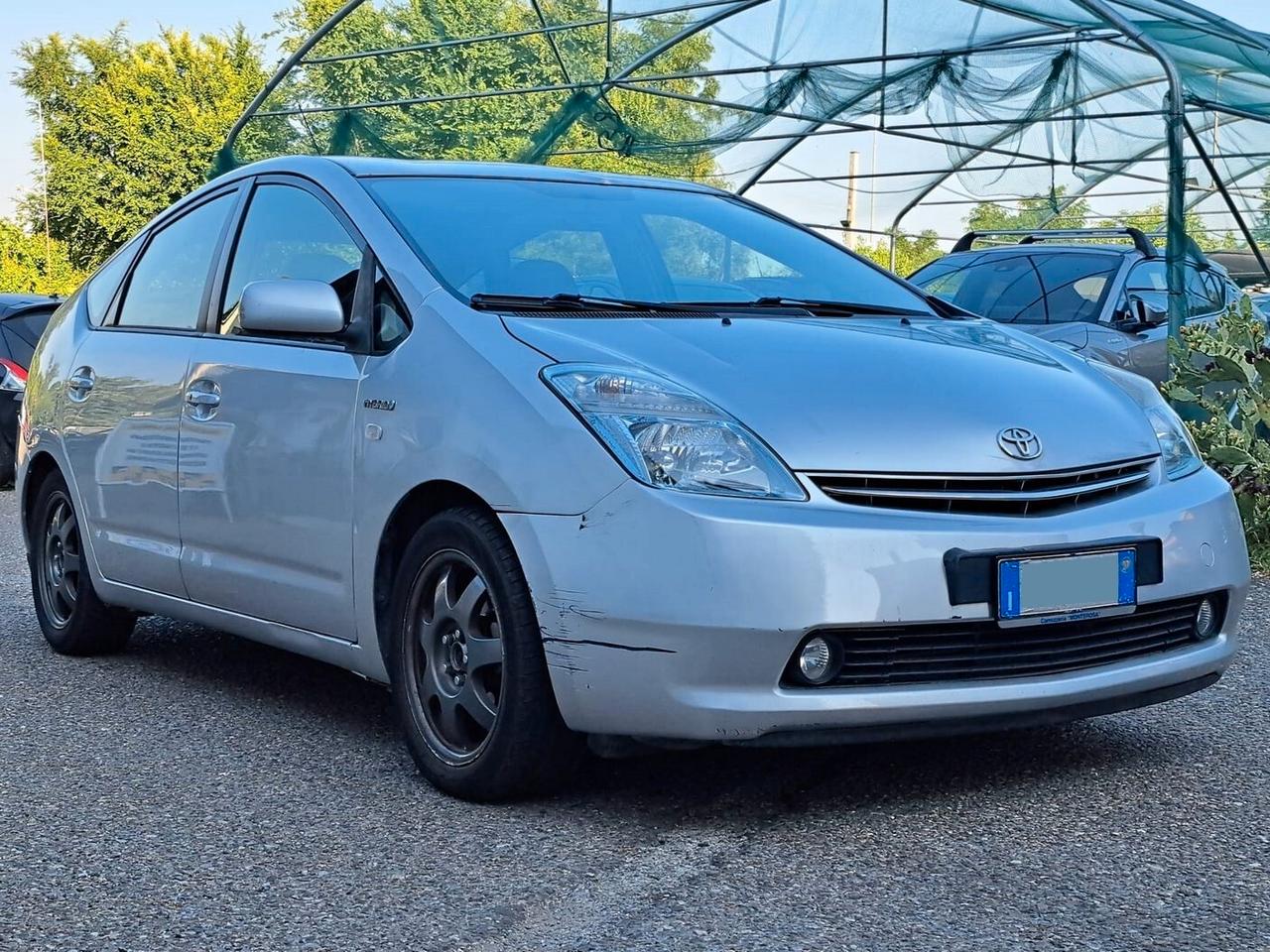 Toyota Prius 1.5i 16V Hybrid