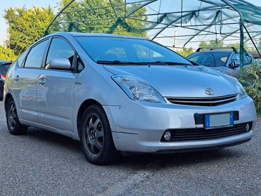Toyota Prius 1.5i 16V Hybrid