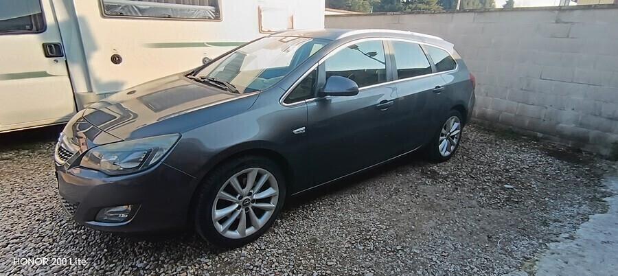 Opel Astra 1.6 115CV Sports Tourer Cosmo per operatori oppure export