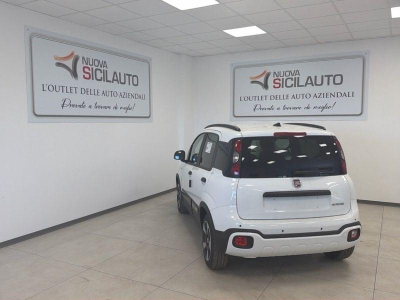 FIAT Pandina 1.0 65cv Hybrid Cross