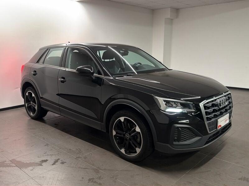 Audi Q2 Audi Business 30 TDI 85(116) kW(CV) 6-marce