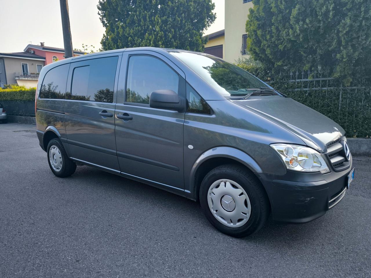 MERCEDES VITO 2,2 DCI- 5 POSTI-KM 140000-2015