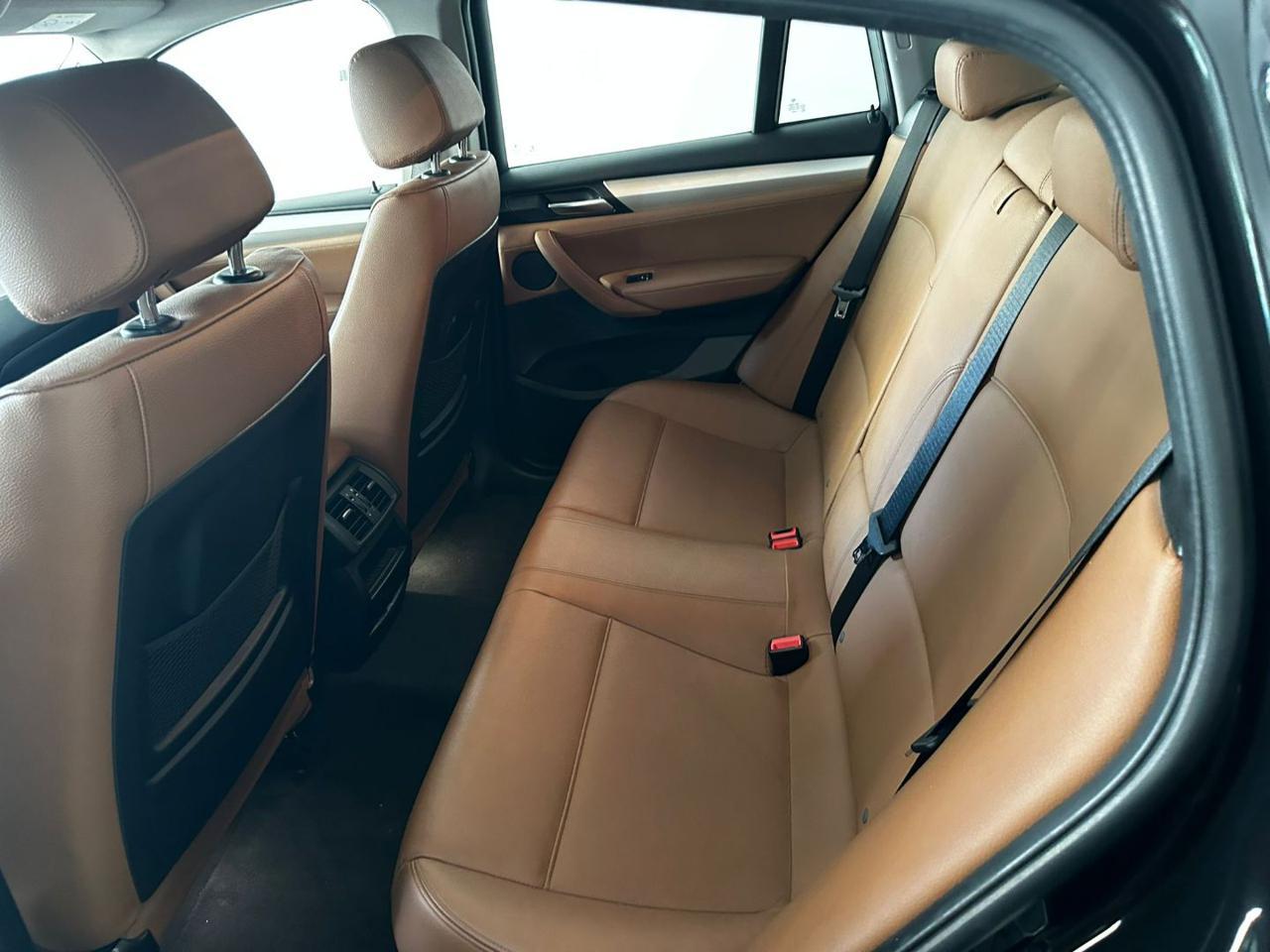 BMW X4 x drive 20d