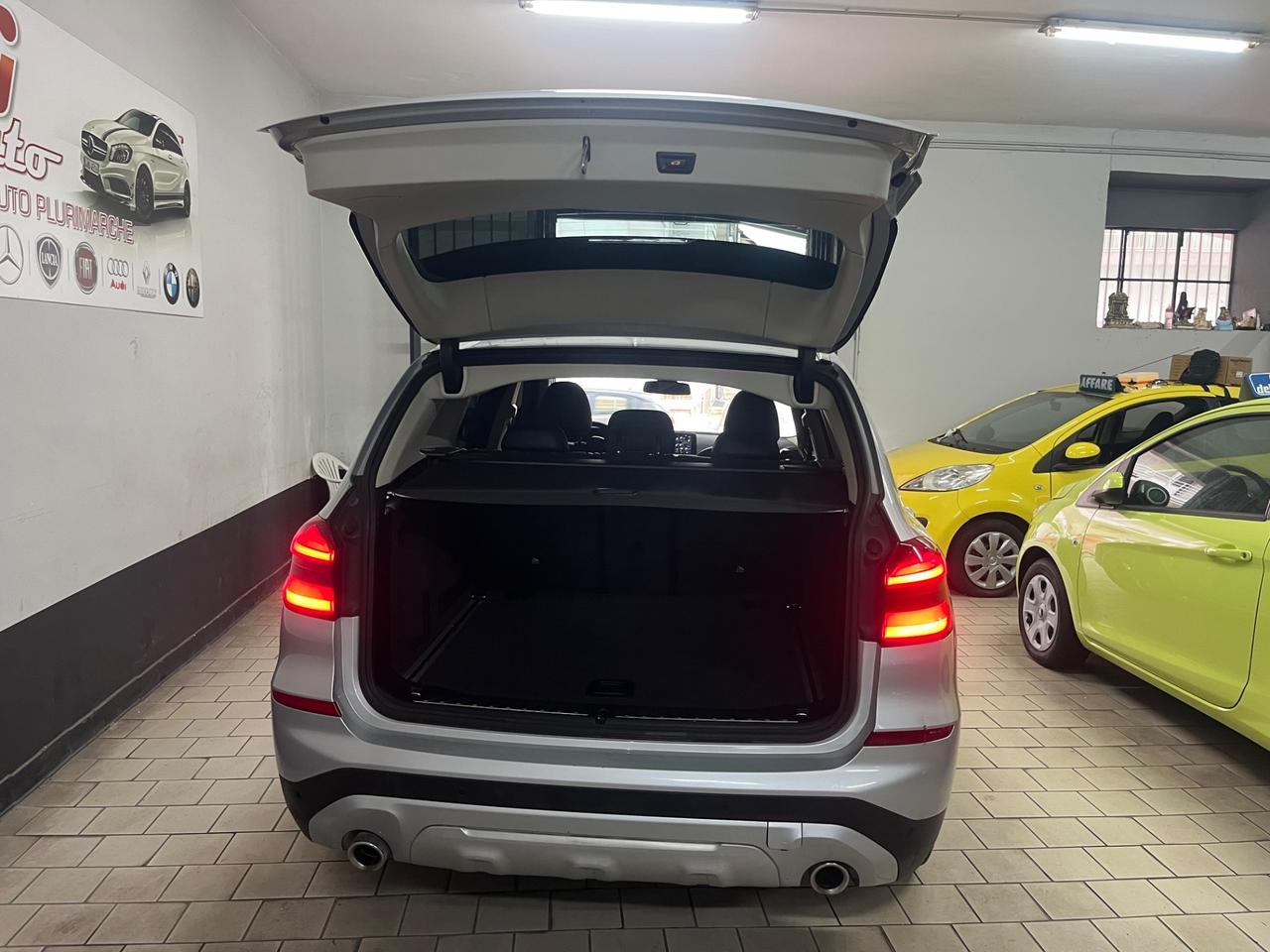 Bmw X3 xDrive20d Luxury full