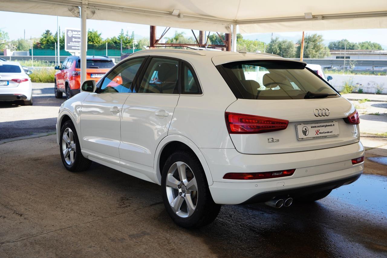 Audi Q3 2.0 TDI 150 CV Business