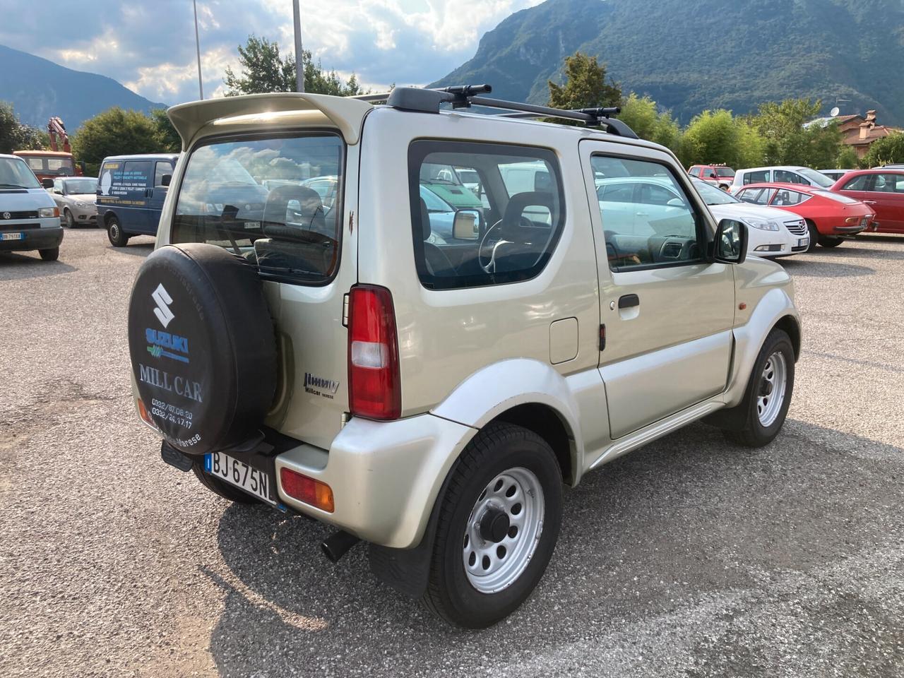 Suzuki Jimny 1.3i 16V cat 4WD JLX