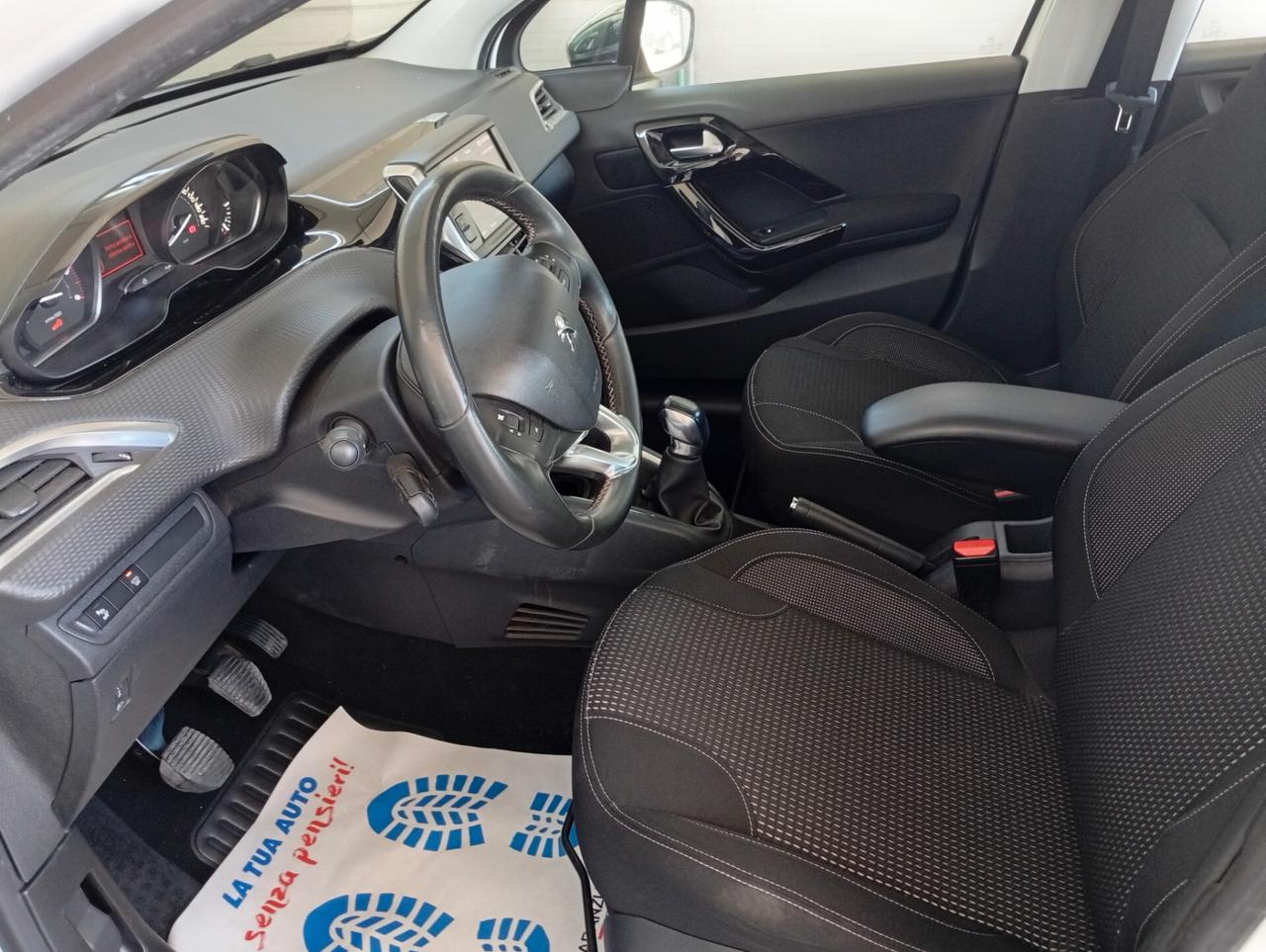 Peugeot 208 BlueHDi 100 S&S 5 porte Allure