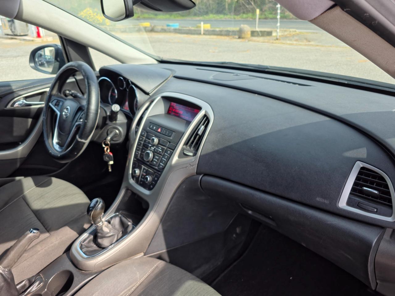 Opel Astra 1.7 CDTI 110CV 5 porte Cosmo 2011-E5 Manuale NEO