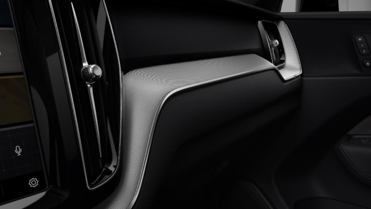 VOLVO Xc60 T8 Recharge Plug-In Hybrid Awd Aut. Ultimate Dark