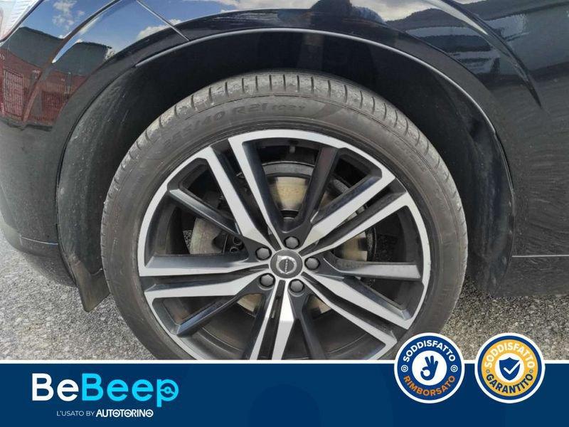 Volvo XC60 2.0 B4 R-DESIGN AWD AUTO MY20