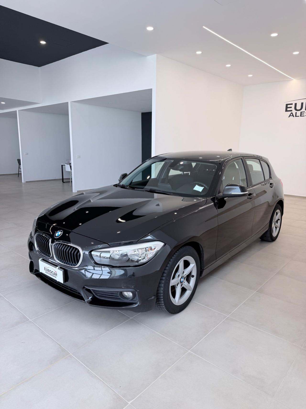 Bmw 116 116d 5p. Advantage