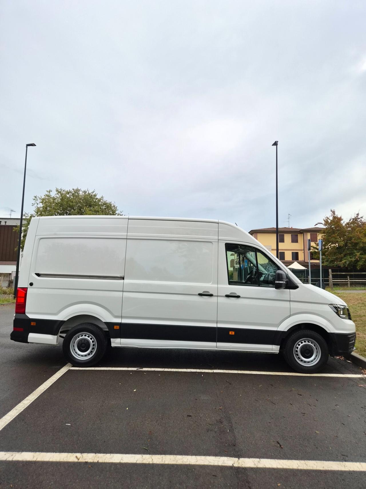 VOLKSWAGEN CRAFTER 2.0 TDI 140 CAVALLI