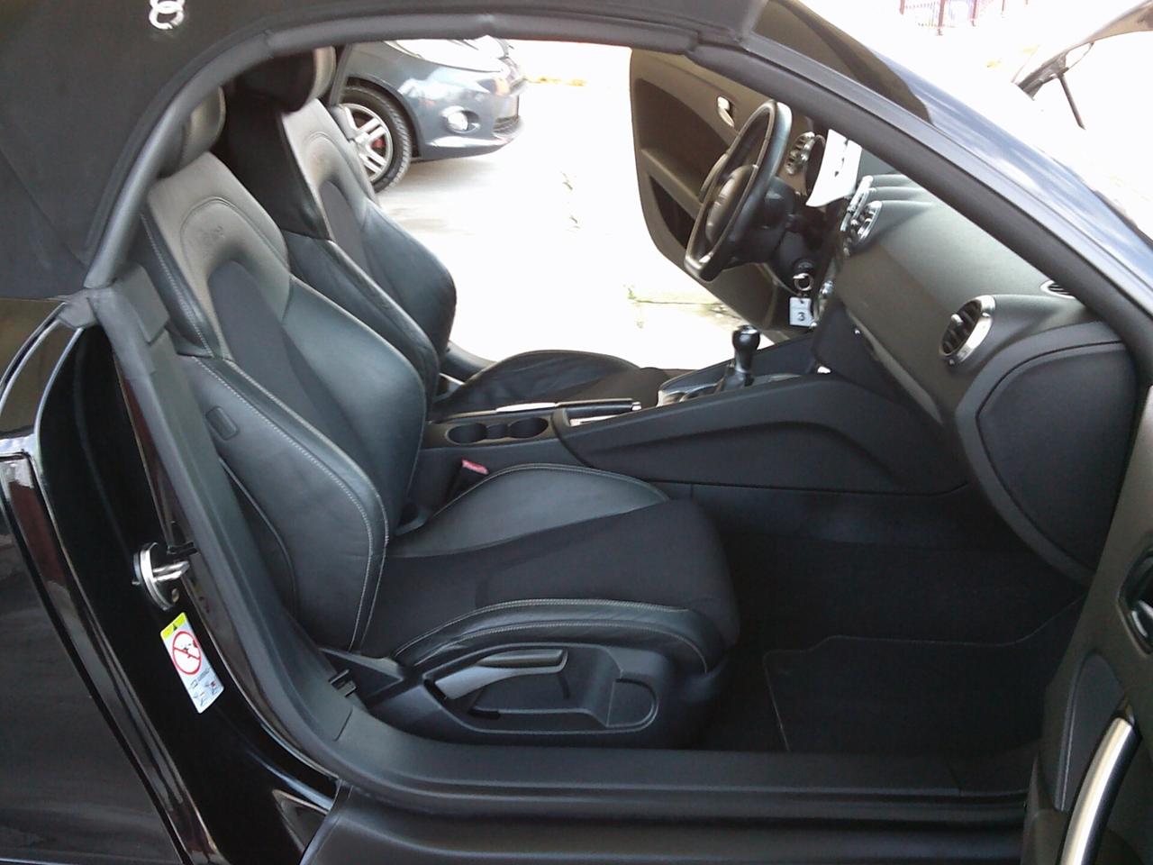 Audi TT Roadster 2.0 TFSI CABRIO FULL 07