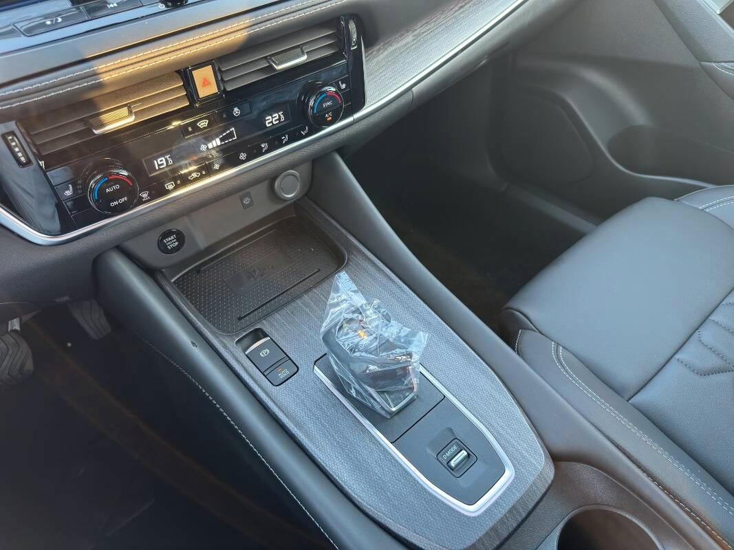 Nissan Qashqai KM0 1.3 mhev Tekna 2wd 158cv AUTOM E TETTO PANORAM